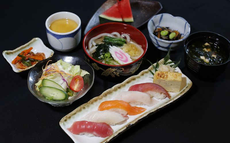 Sushi Lunch Set
